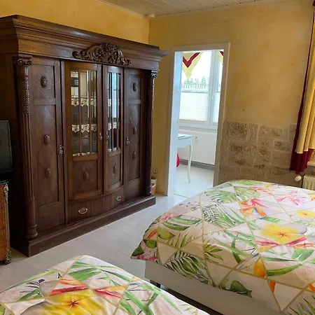 Vital 4* מונסטר אים היידקרייס